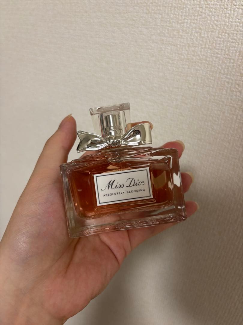 香水(女性用) Miss Dior Absolutely Blooming 50ml