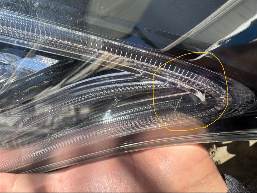 60ハリアー テールランプ 運転席側