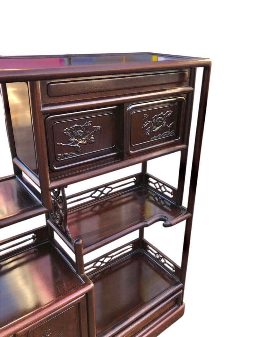 唐木　透かし彫り　飾り棚/茶箪笥　和家具　紫檀　花梨　収納棚　時代箪笥