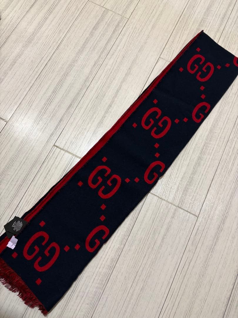 GUCCI グッチ　マフラー　ストール