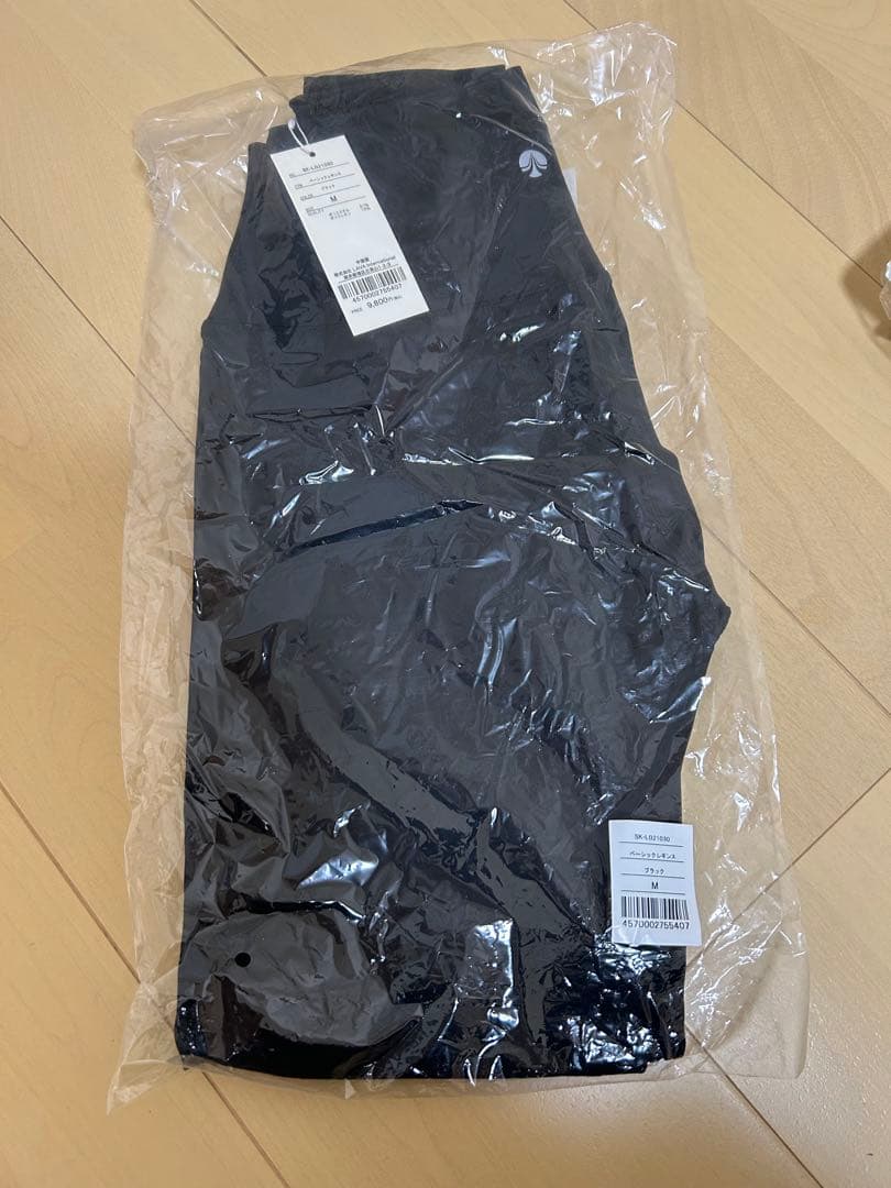 【新品未使用】LAVA/ブラック ヨガウェア Mサイズ SK-LG21030