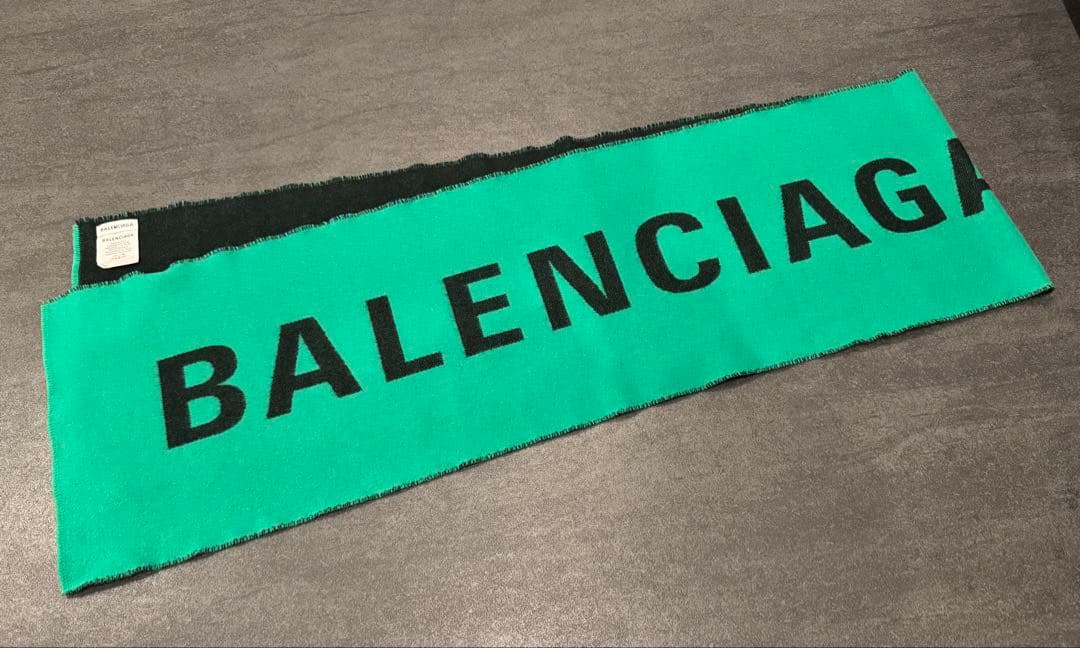 BALENCIAGA ロゴ入り マフラー グリーンxブラック