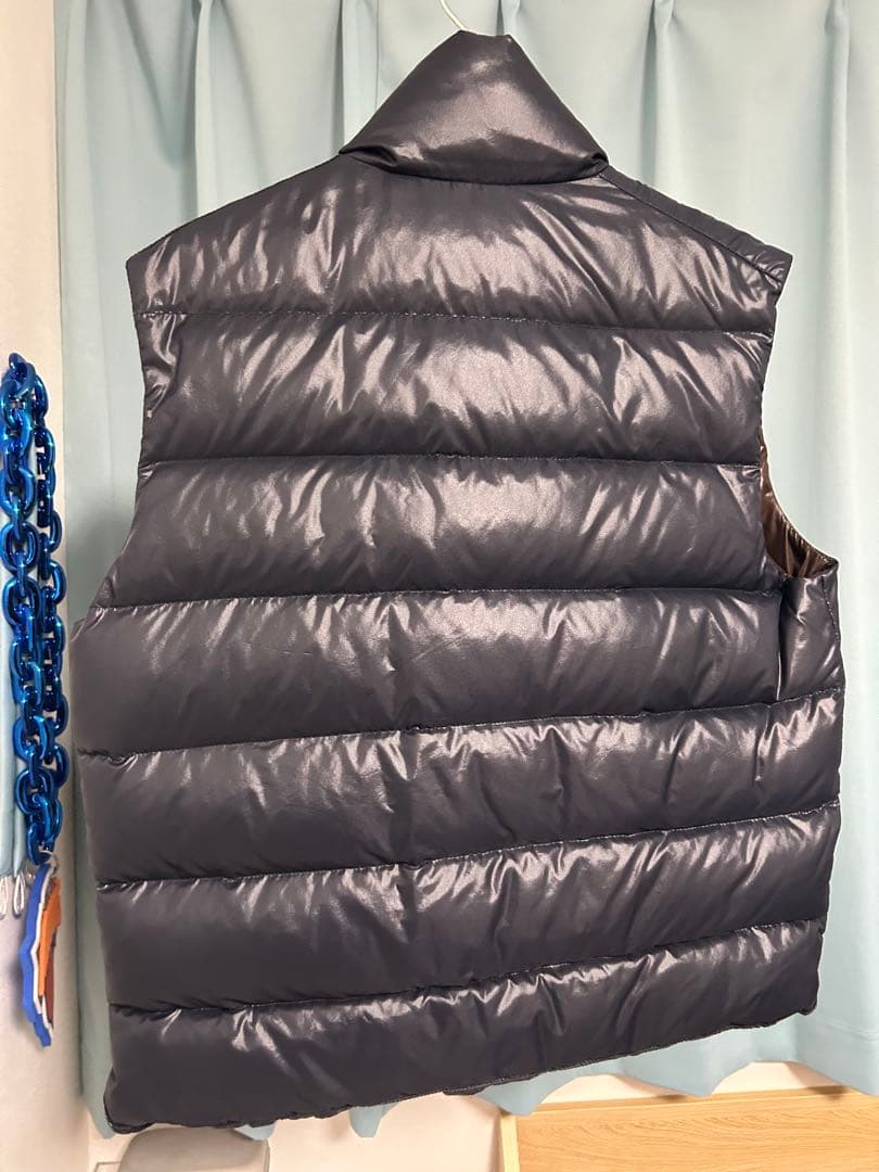 Moncler Tibb モンクレールTibb　ダウンベスト　ネイビー