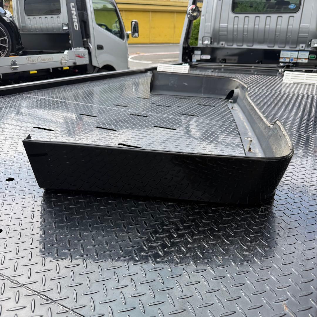 ハイエース200系　モデリスタ　リア　206ブラック