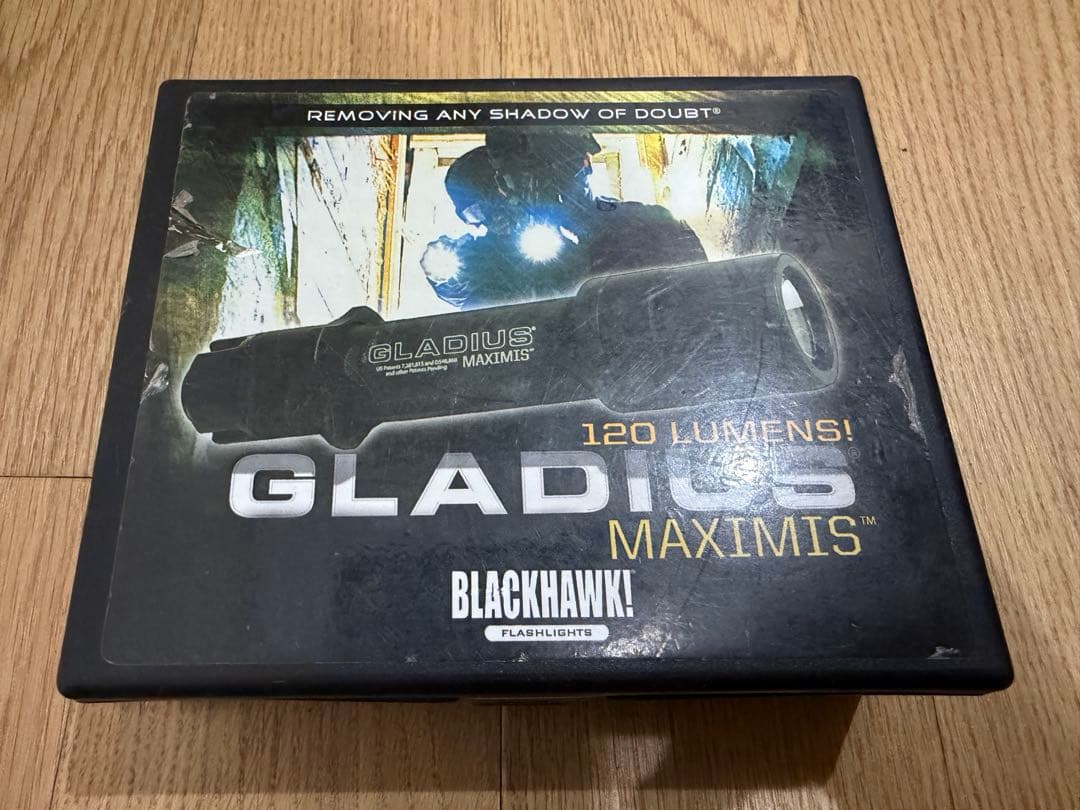 箱付き　BLACKHAWK Night-Ops Gladius Maximis