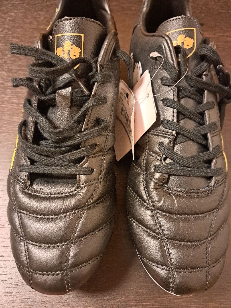 サッカースパイク スフィーダ