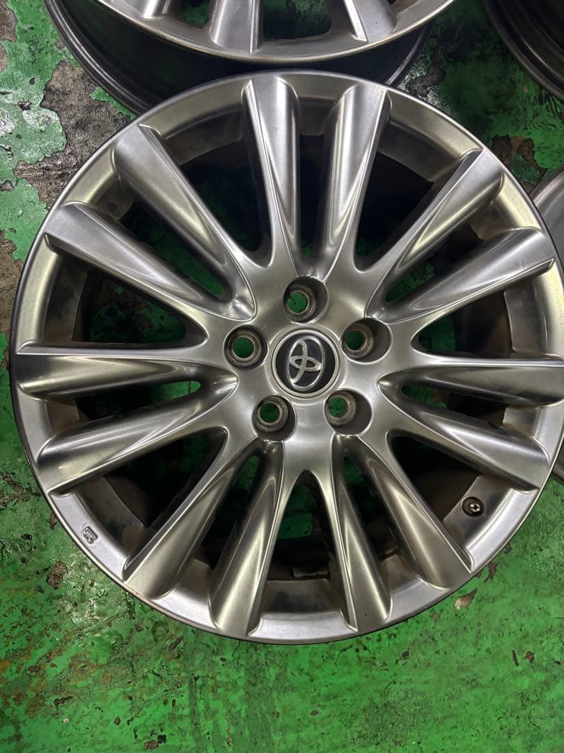 トヨタ　ハリアー純正ホイル！4本セット(*^^*)クリスマス価格(o^^o)