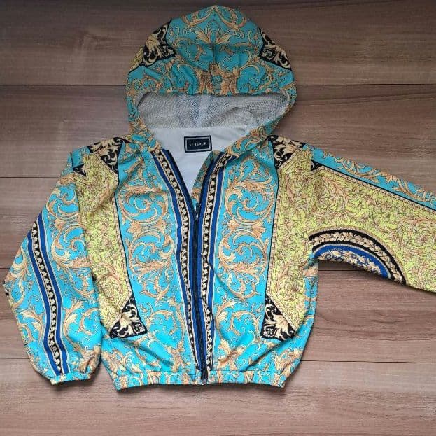 VERSACE 　パーカー　6A(116㎝)