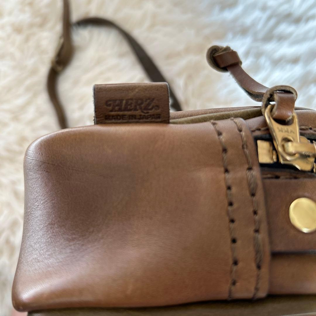 【レア美品】HERZヘルツ　CP 35 ふっくらショルダー グリーンベージュ