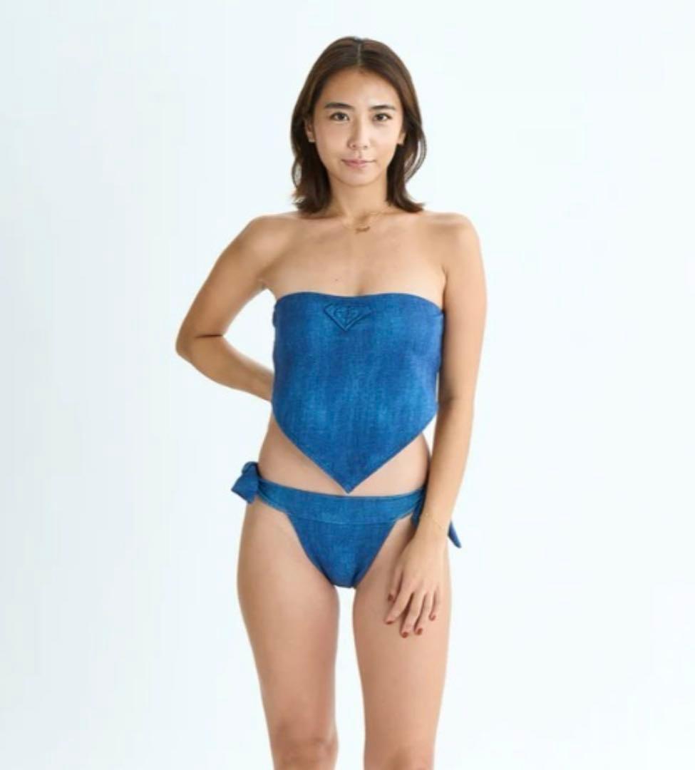 WILD AT HEART /ロキシーベアトップシルエットバンドゥビキニ（水着）