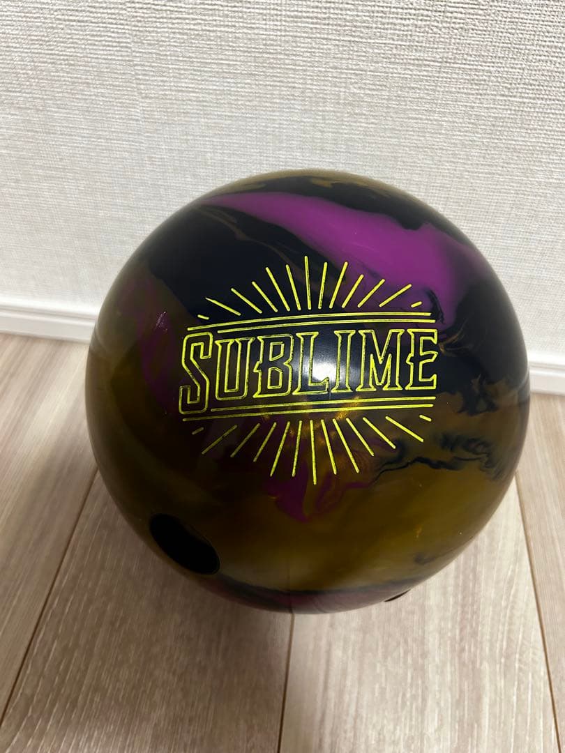 C*A様 『美品』900global サブライム 15P ボウリングボール