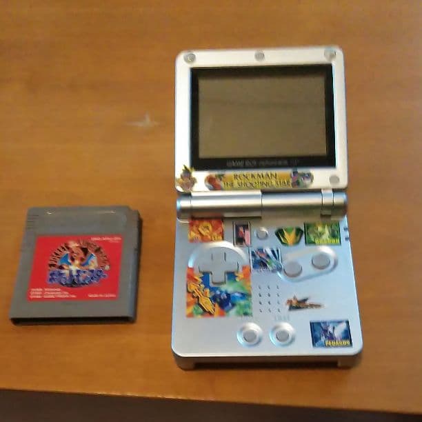 ゲームボーイアドバンスとポケットモンスター赤ソフト