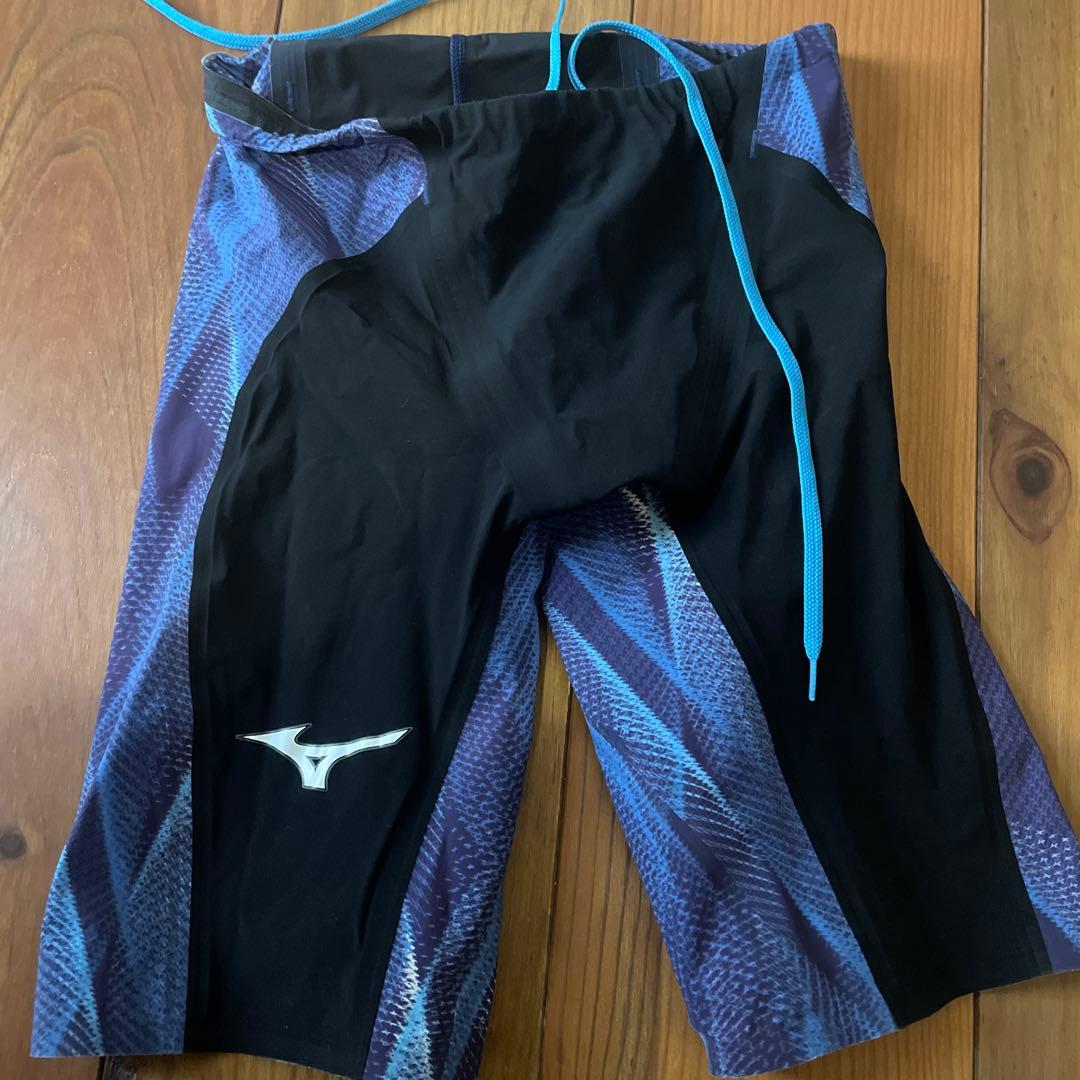 Mizuno 競泳水着 M 黒・紫・青