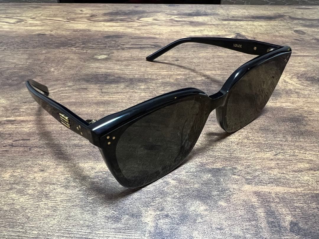 GENTLE MONSTER LOLOE ブラック サングラス　ケース付き