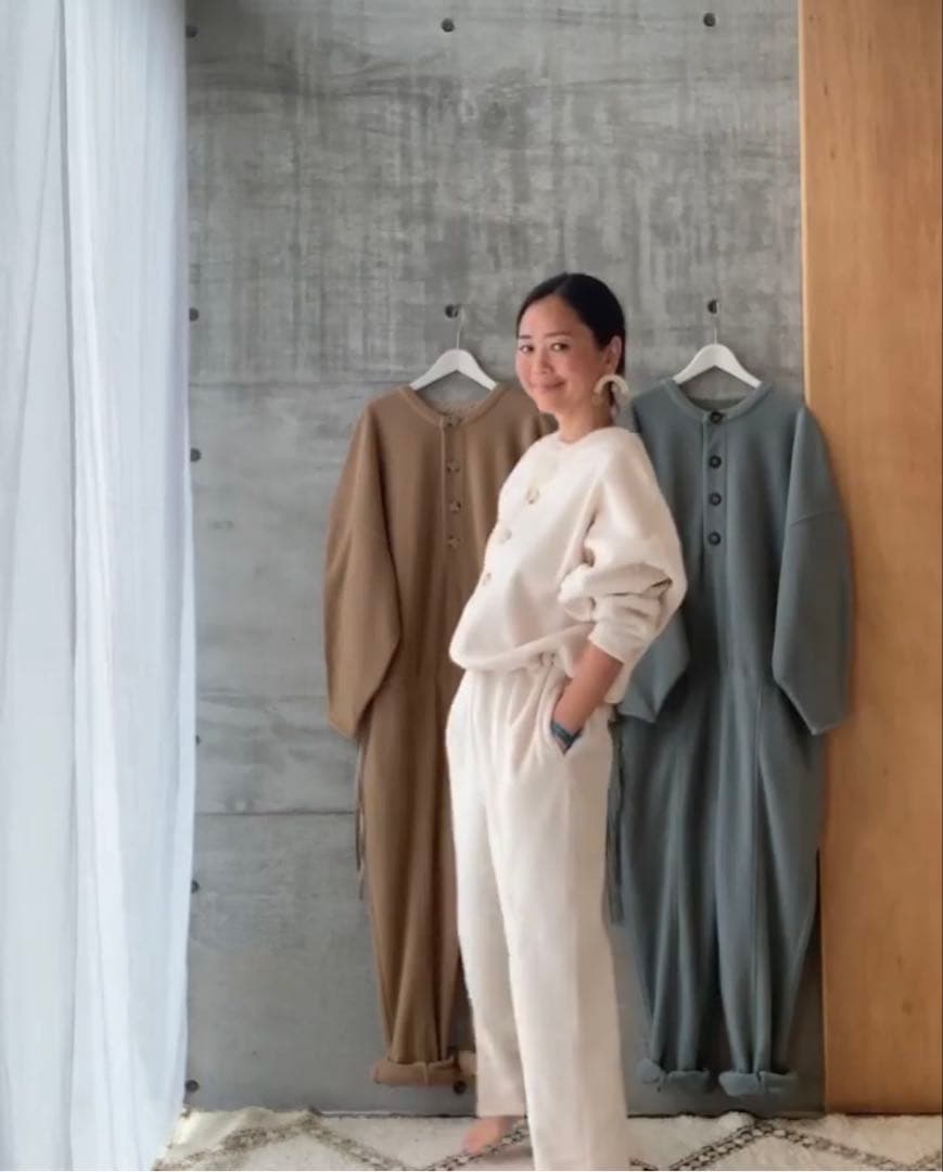 KiiRA エコボア ベージュ オールインワン