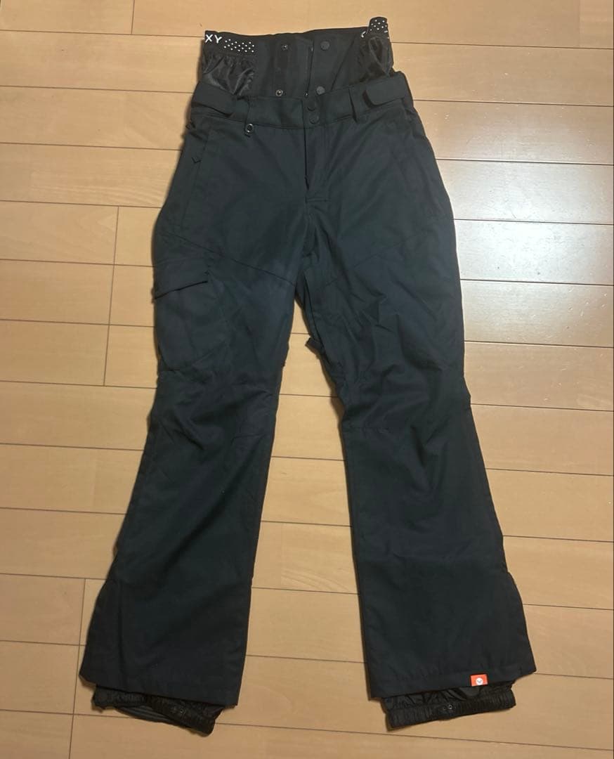 ウィンタースポーツ用花柄アウター　セットアップサイズS