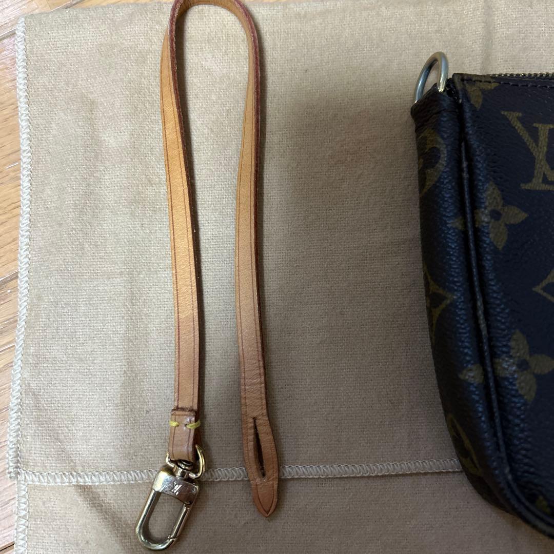 Louis Vuitton モノグラム　アクセソワール