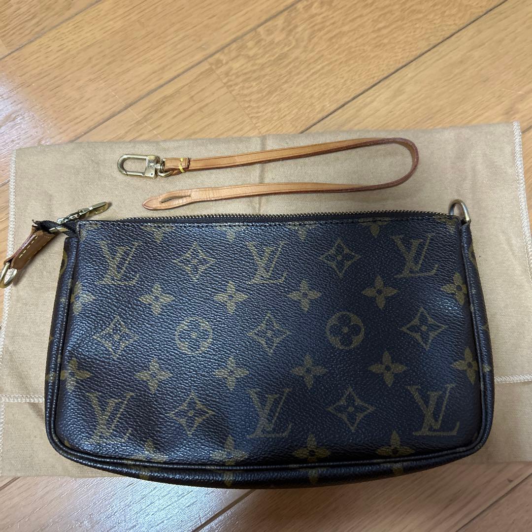 Louis Vuitton モノグラム　アクセソワール