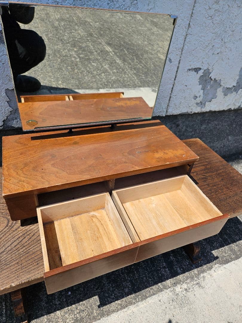 日本のヴィンテージ 抽斗付きのドレッサー 小型 鏡台 小物入れ スタンドミラー