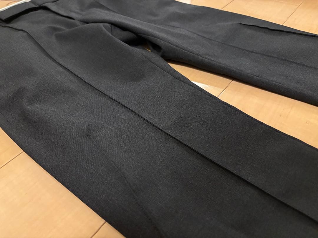 CORNERSTONE スラックス