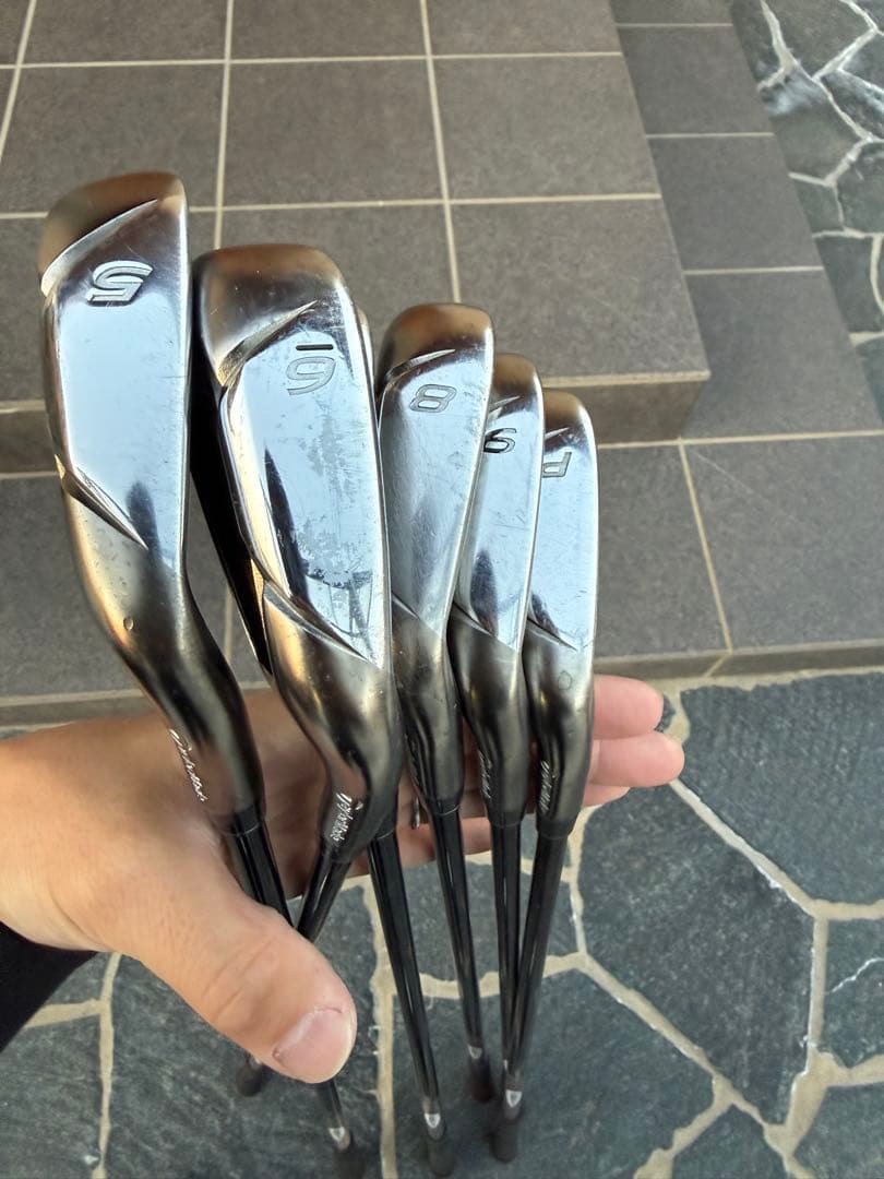 テーラーメイド　バーナー アイアンセット ７本セット