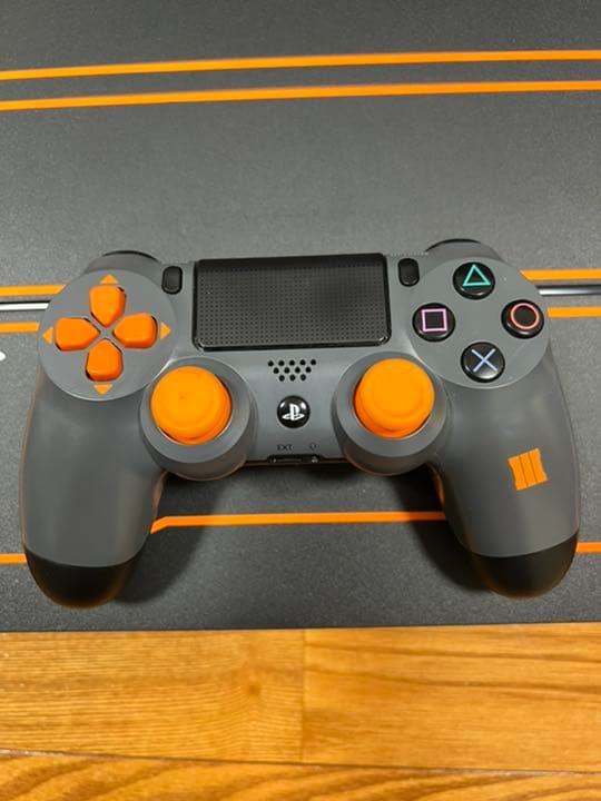 Nintendo Switch SONY PlayStation4 CUHJ-10010