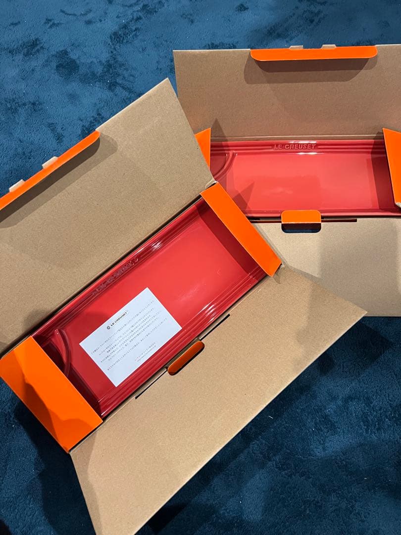 LE CREUSET コンソメレッド ストーンウェアサカナプレート 2枚