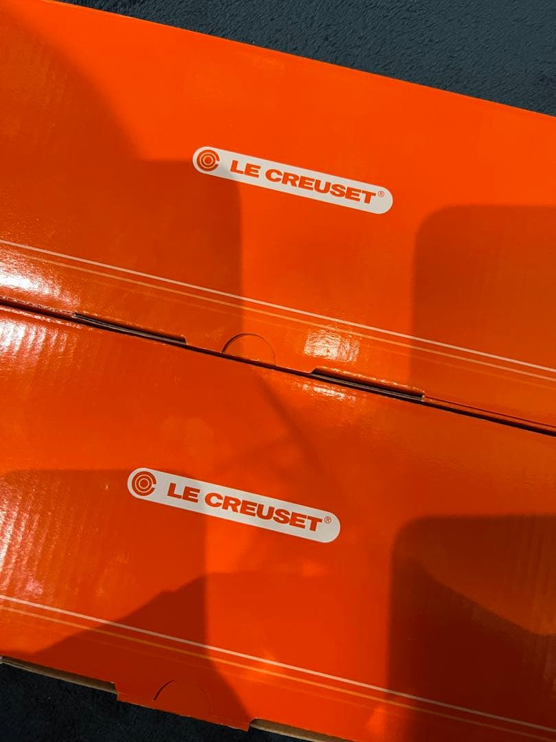 LE CREUSET コンソメレッド ストーンウェアサカナプレート 2枚
