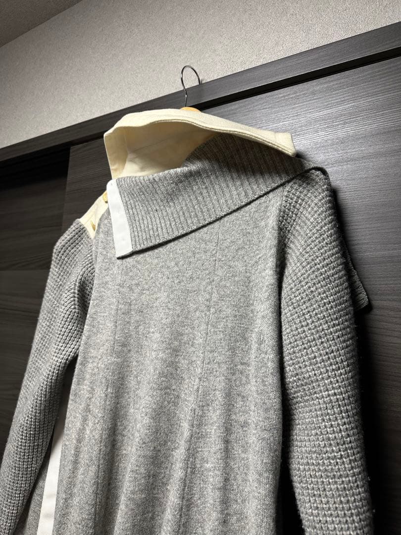 値下げ！【人気】sacai サカイ　リブ編み袖のグレーアイボリーコート　サイズ2