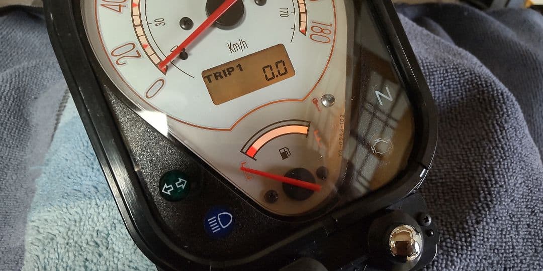 VH01J ドラッグスター400 クラシック　スピードメーター　整備済み☆美品