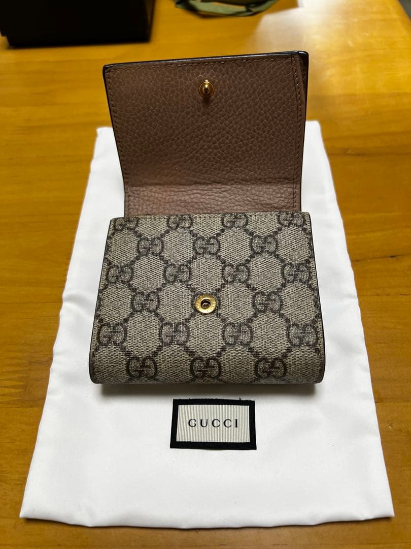 GUCCI 二つ折り財布 ブラウン/ベージュ