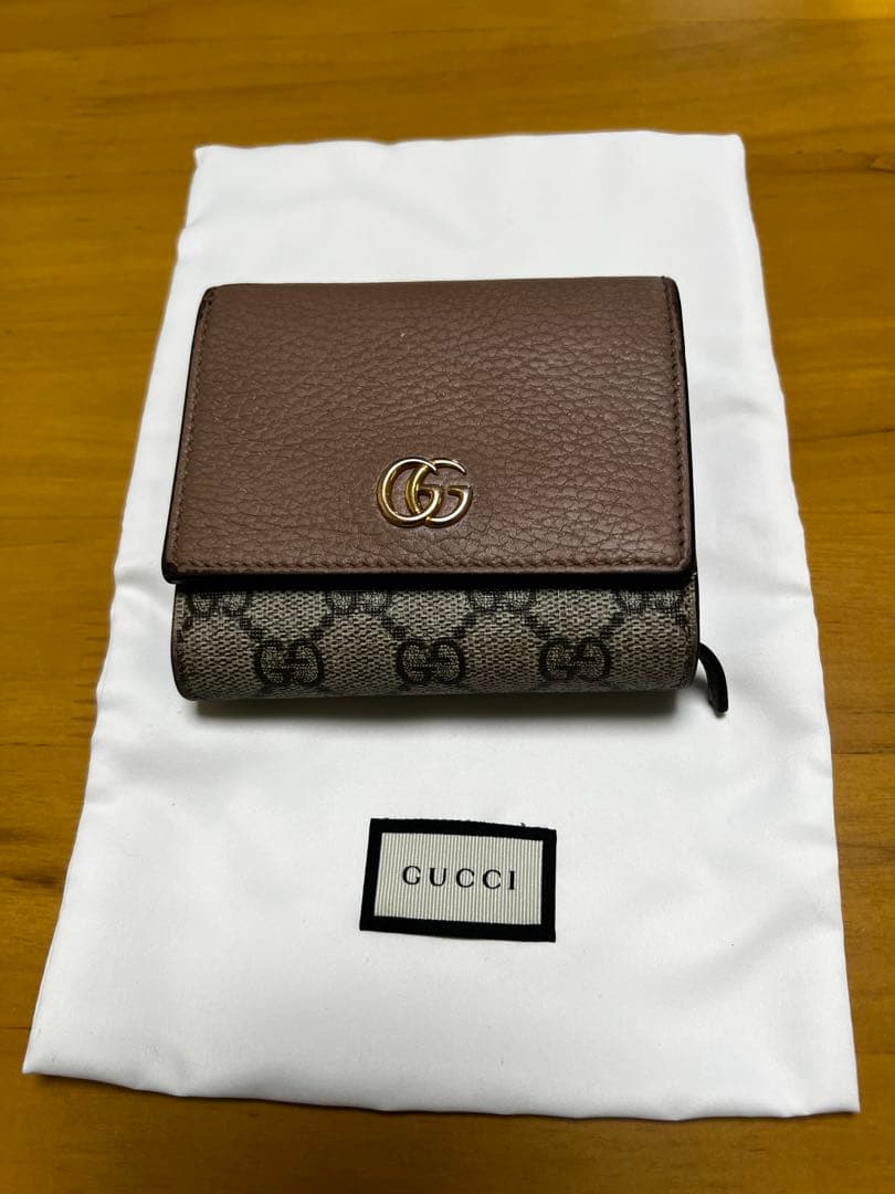 GUCCI 二つ折り財布 ブラウン/ベージュ