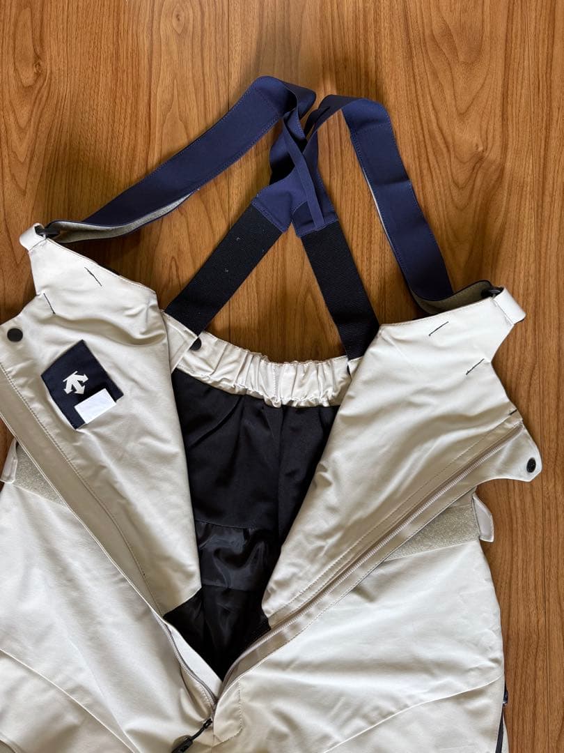 デサント　スキーウェア　上下S DESCENTE