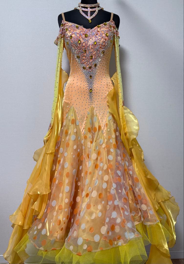 【処分価格・未使用品】社交ダンスドレス　デモ用ドレス　競技用　ソシアルダンス