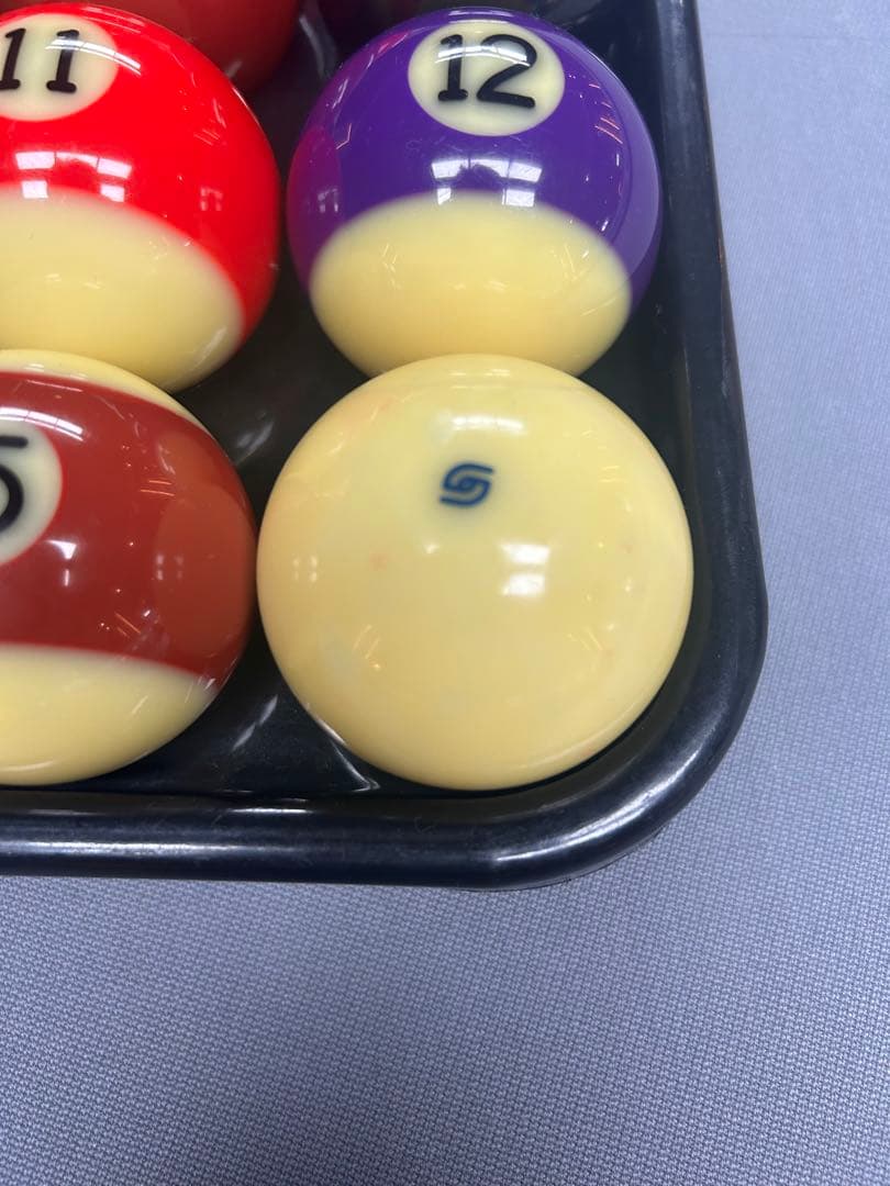 アラミス　ビリヤードボール