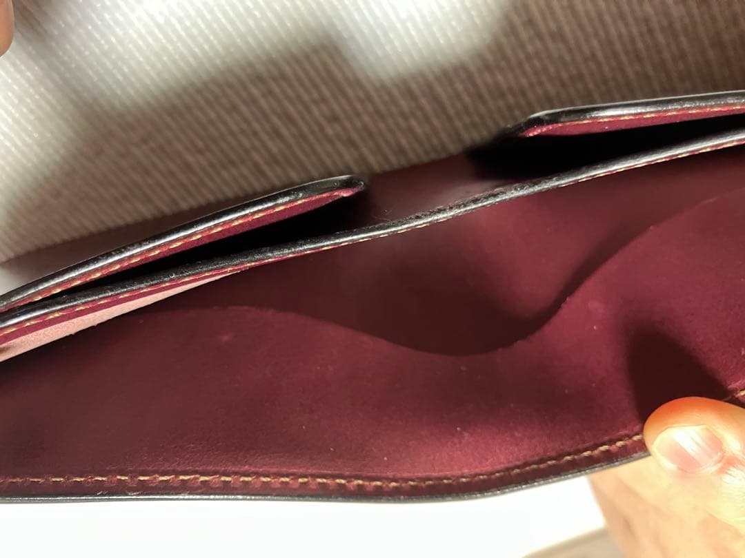 WILDSWANS 二つ折り財布 ウィングス ブラック&バーガンディー