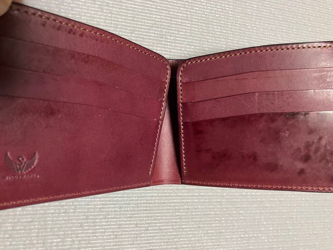 WILDSWANS 二つ折り財布 ウィングス ブラック&バーガンディー