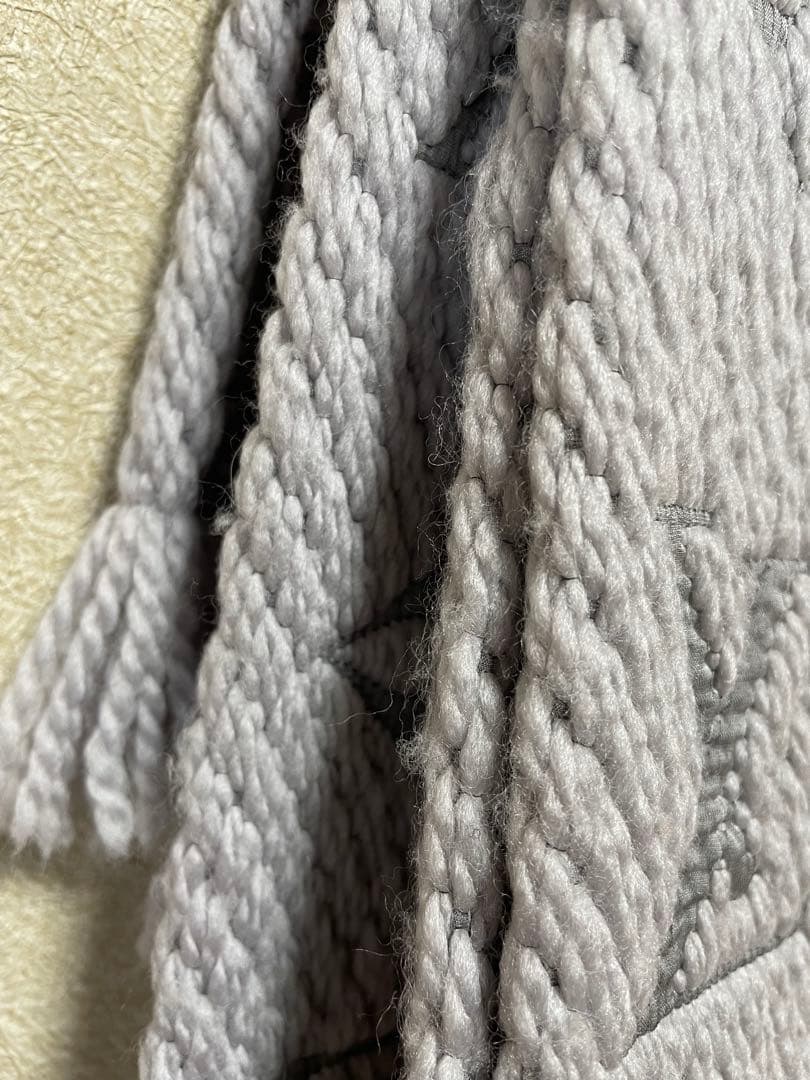 Louis Vuitton エシャルプ ロゴマニア マフラー グレー