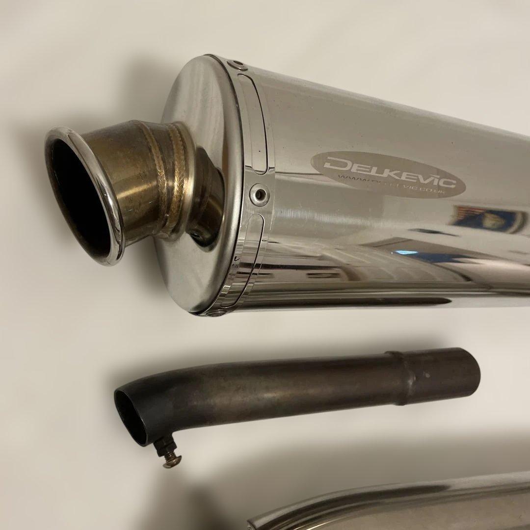 DELKEVIC サイレンサー　スズキバンディット1200(GV79A)