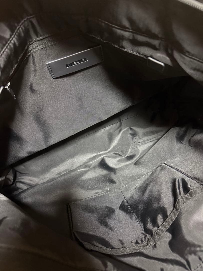 DIESEL トートバッグ A4大容量 ロゴ ユニセックス