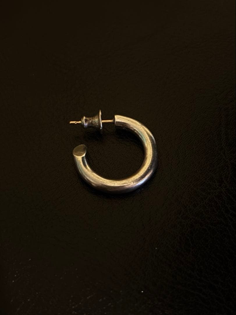 キャリアリング　ピアス