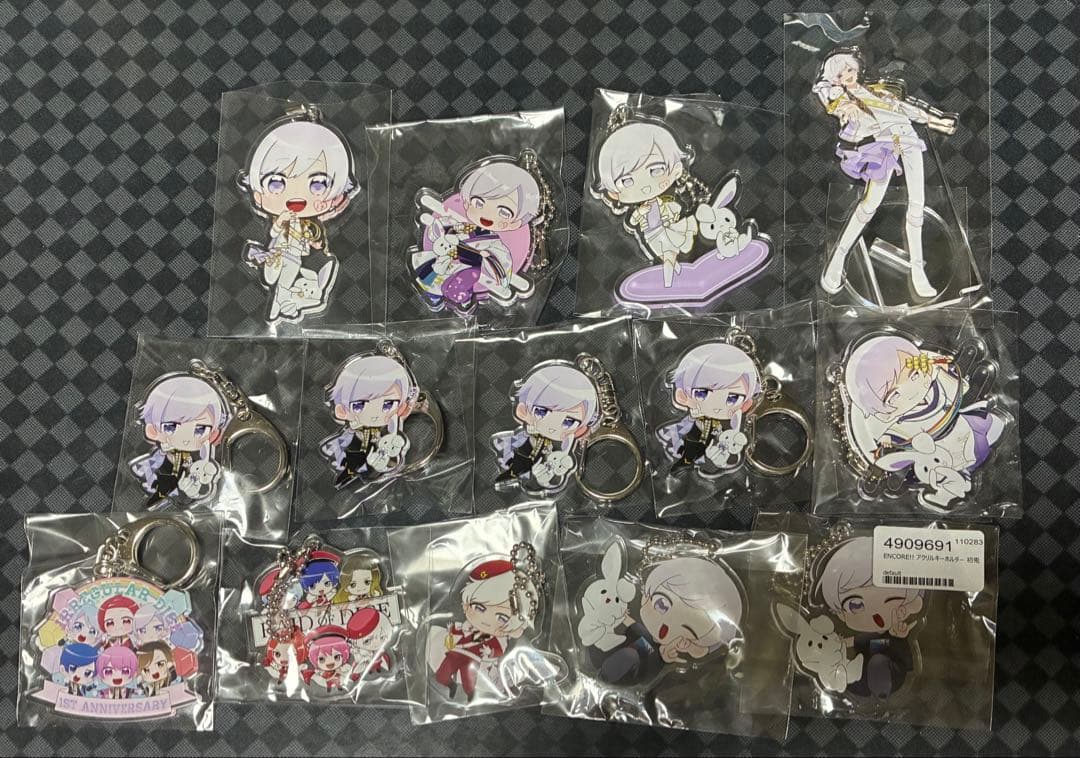 いれいす 初兎 アクキー アクスタ