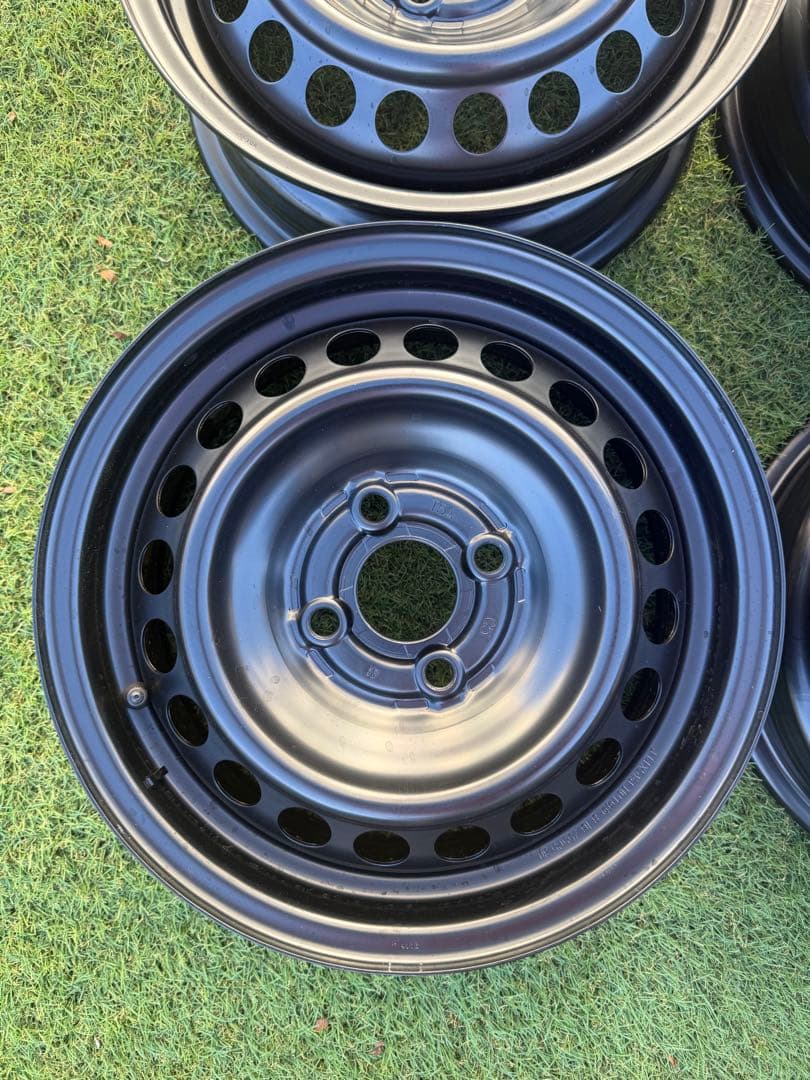 フィット　ホンダ純正　ホイール　14インチ ２個セット 新車外し　スチール　鉄