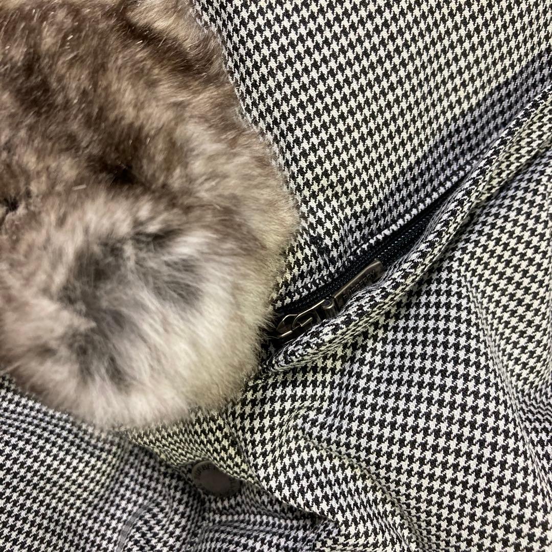 レア★バーバリーブラックレーベル 千鳥 フード リアルファー ダウンベスト L