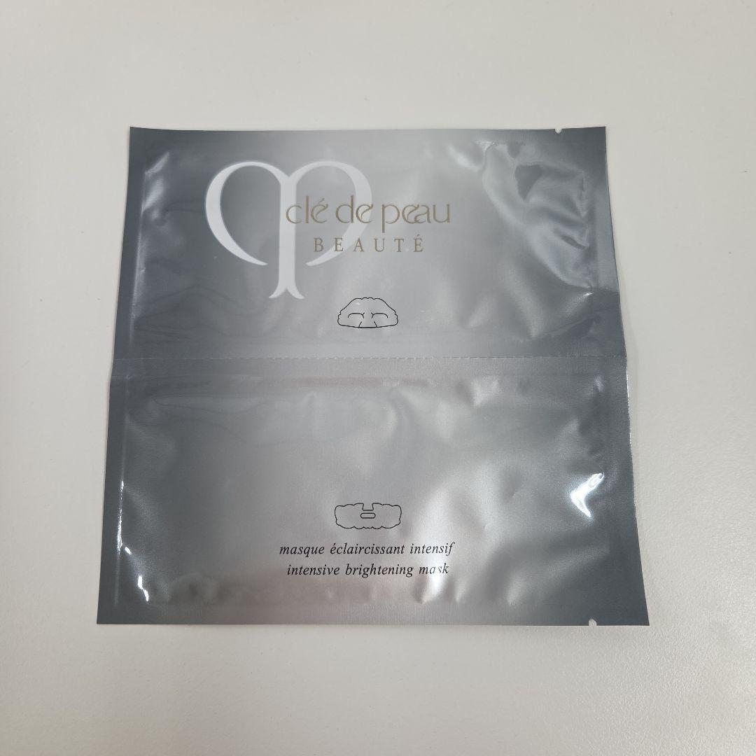 COSME DECORTE　マルセルワンダーズコレクション　フェイスパウダーXV