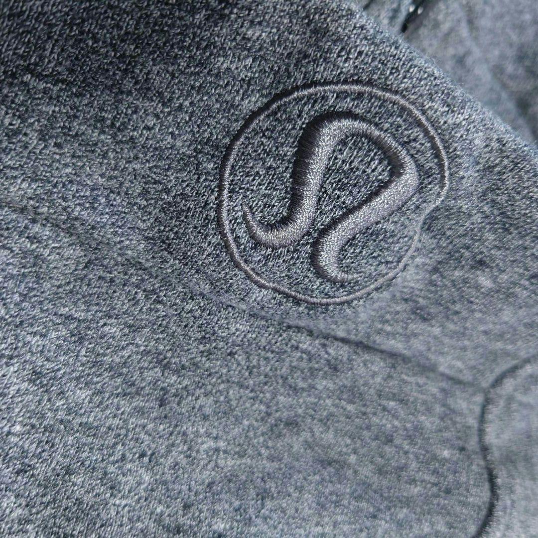極美品 lululemon ジップアップパーカー ハイネック グレー 刺繍ロゴ