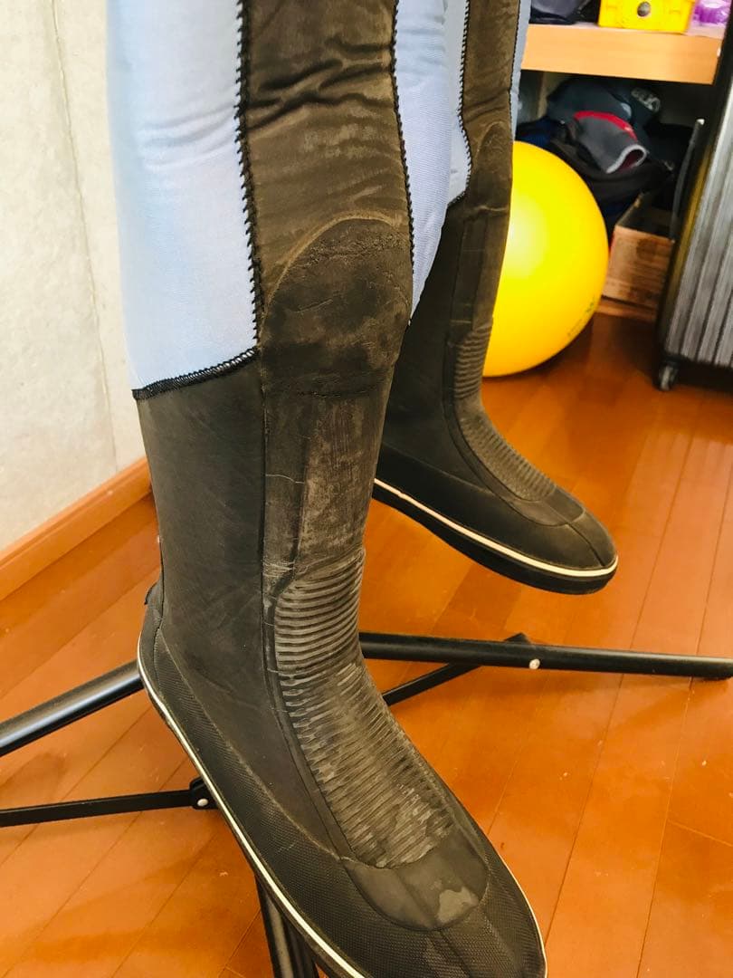 スキューバダイビング　メンズ　ドライスーツ
