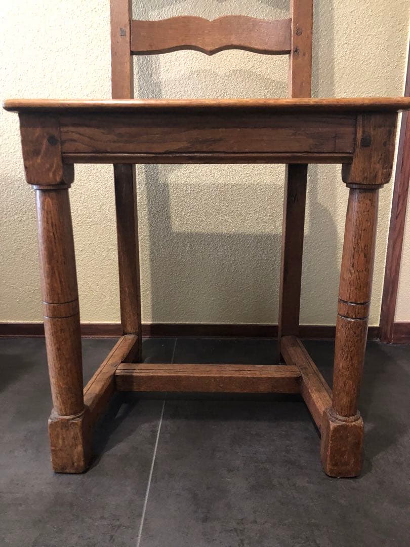 フランス製アンティークチャーチチェア