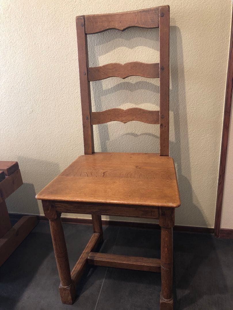 フランス製アンティークチャーチチェア