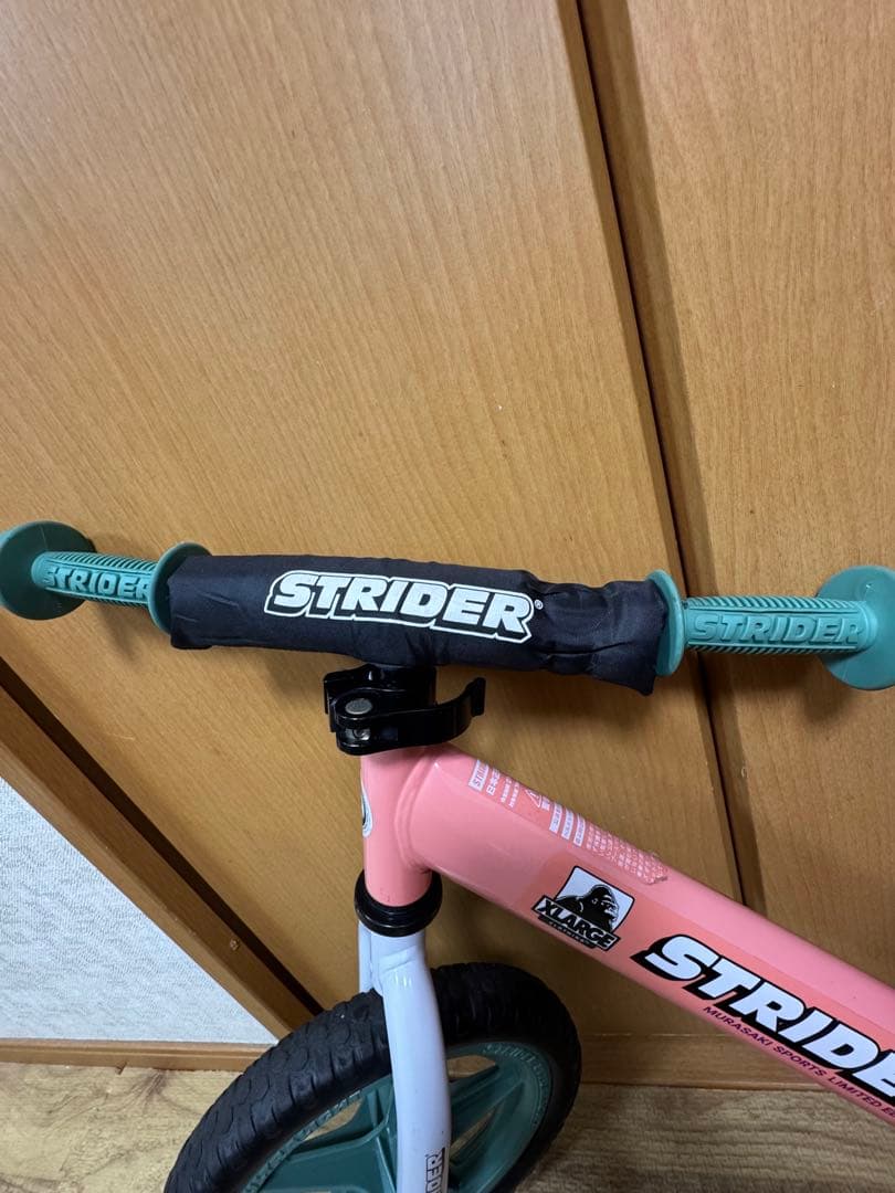 STRIDER バランスバイク ピンク　あきぽん